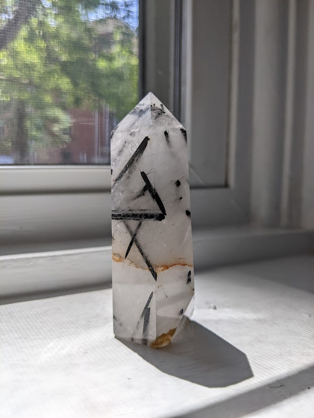 Tourmalinated Quartz Point